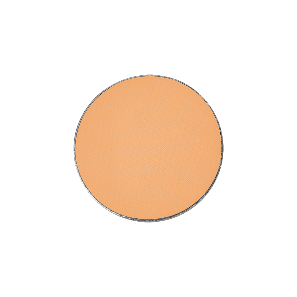 viaGlamour image of a extreme-eyeshadow