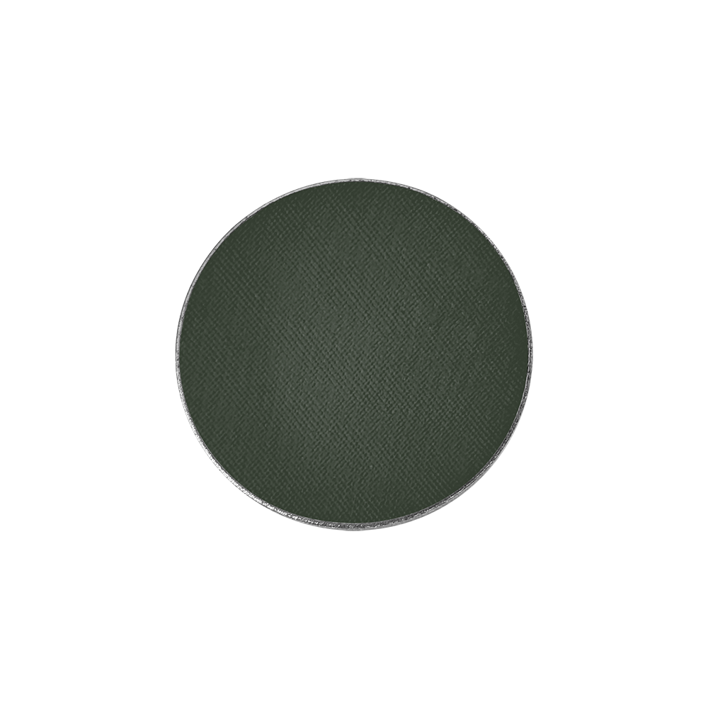 viaGlamour image of a extreme-eyeshadow