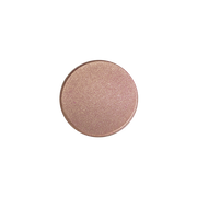 viaGlamour image of a extreme-eyeshadow